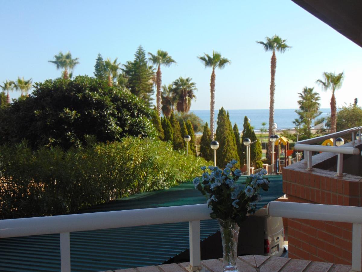 Apartamentos Varios Con 2 Dorm En Marina Dor , La Playa De Amplaries 47 , Vista Lateral Al Mar Oropesa del Mar Eksteriør bilde